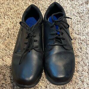 Boys Smart Fit Black Dress Shoes Size 4